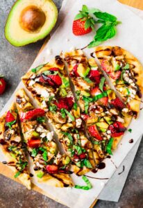 Grilled Naan Pizza Balsamic Chicken and Strawberries_featured
