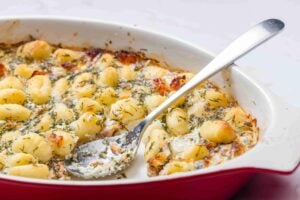 Baked Gnocchi with Salmon and Dill Sauce