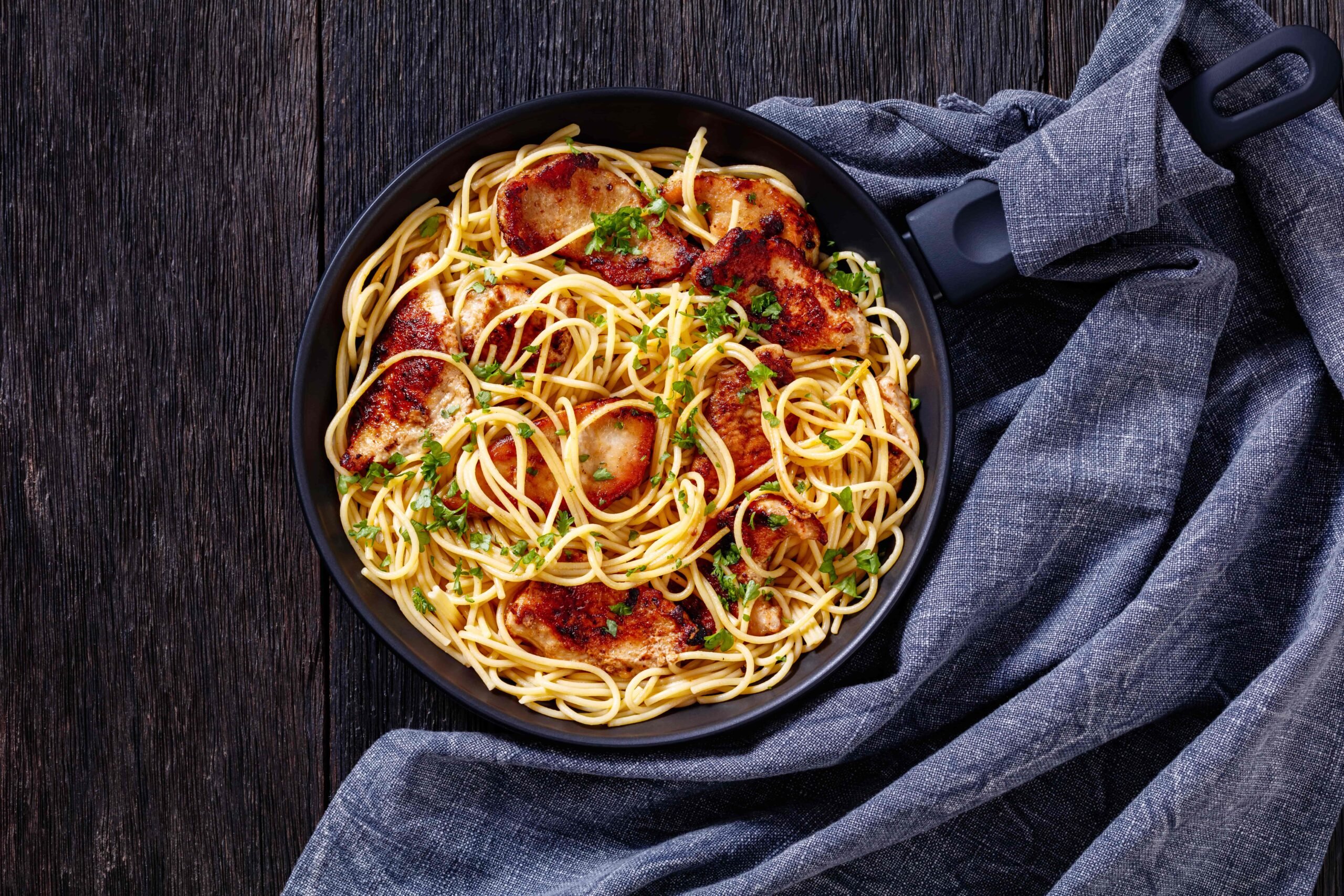 Chicken Spaghetti Pasta Skillet Bake